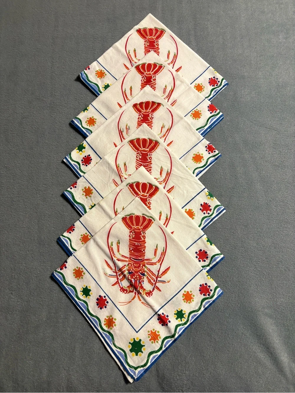 Set of Lobster-Print Cotton Dinner Napkins - Red on Cream